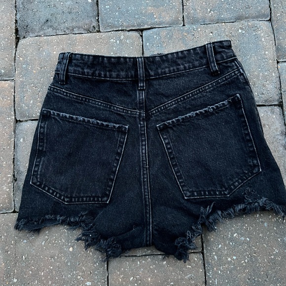 Zara High rise denim shorts - Picture 3 of 3